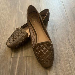 Vince Camuto Leather Flats
